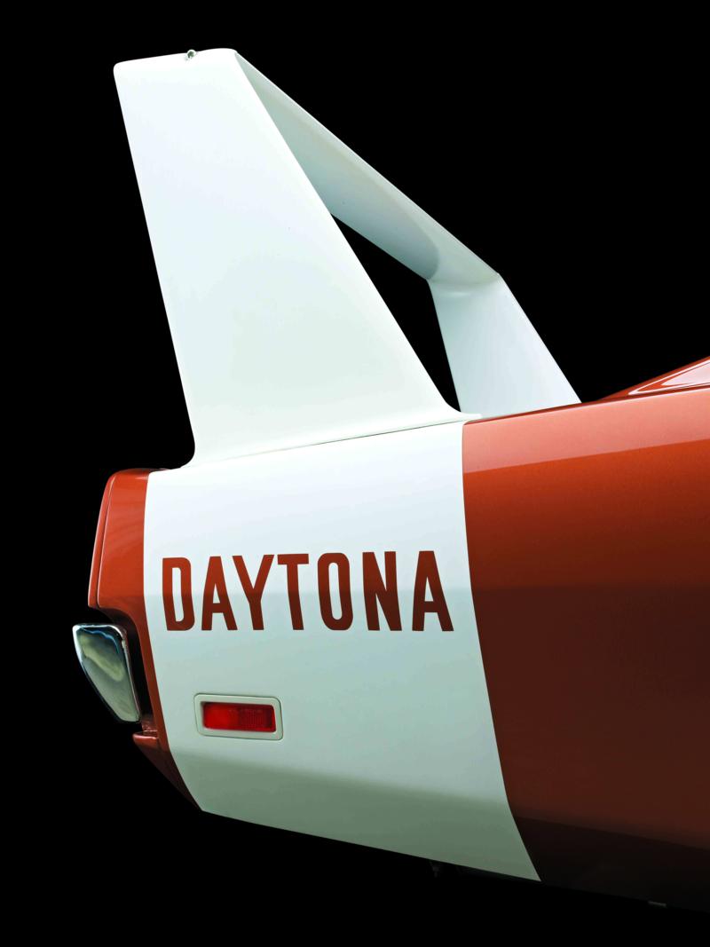 69  Charger Daytona 012